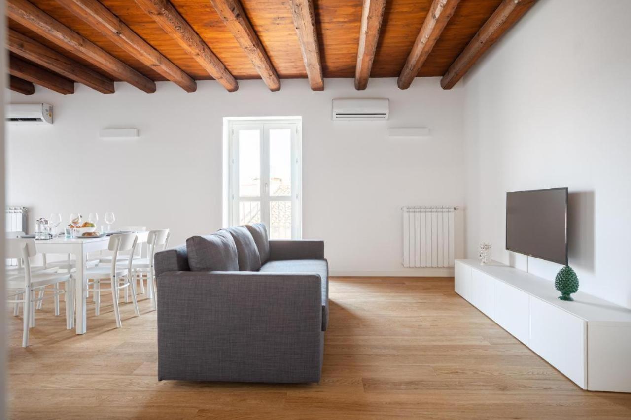 Casa Azzurra - Palazzo Del Buonpastore Palermo Ngoại thất bức ảnh