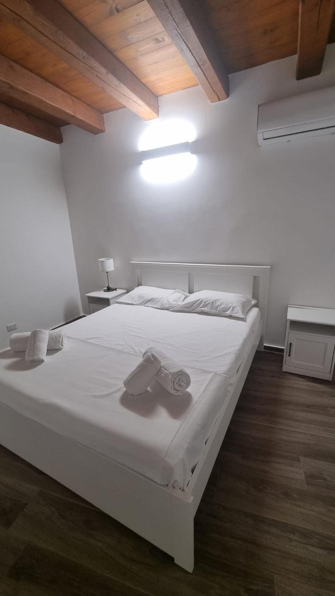 Casa Azzurra - Palazzo Del Buonpastore Palermo Ngoại thất bức ảnh